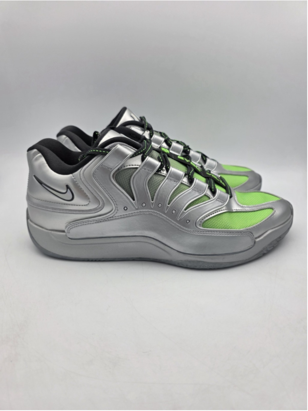 Nike KD 18 EYBL Silver Green Mesh Basketball Shoes Mens Size 11 IF2519-001